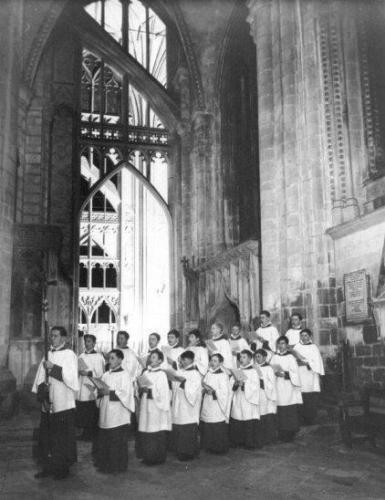 1951 – Choristers in Procession
