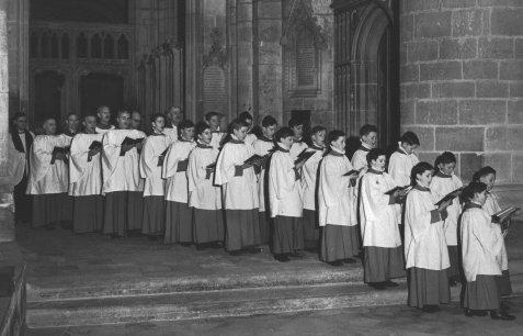 December 1949 – Carols in Gloucester Cathedral